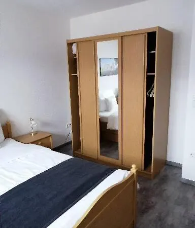 Weingut Licht-stadtfeld 3* Brauneberg