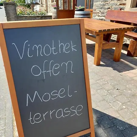 Weingut Licht-stadtfeld * Brauneberg
