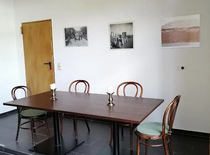 לינה וארוחת בוקר Weingut Licht-stadtfeld בראונברג