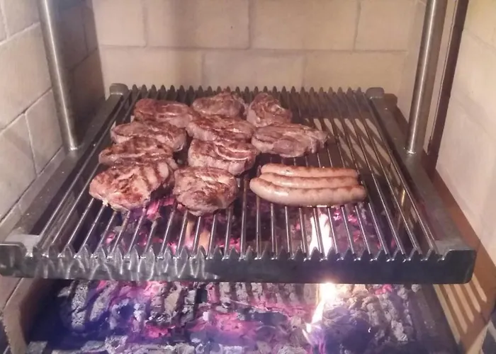 Weingut Licht-stadtfeld לינה וארוחת בוקר 3*